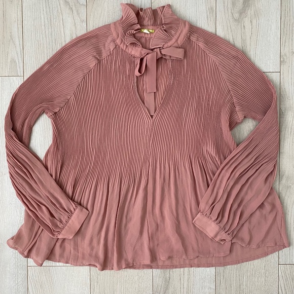 Mauve Dusty Pink Tie Front Long Sleeve Bow Pleated Blouse - Picture 1 of 15